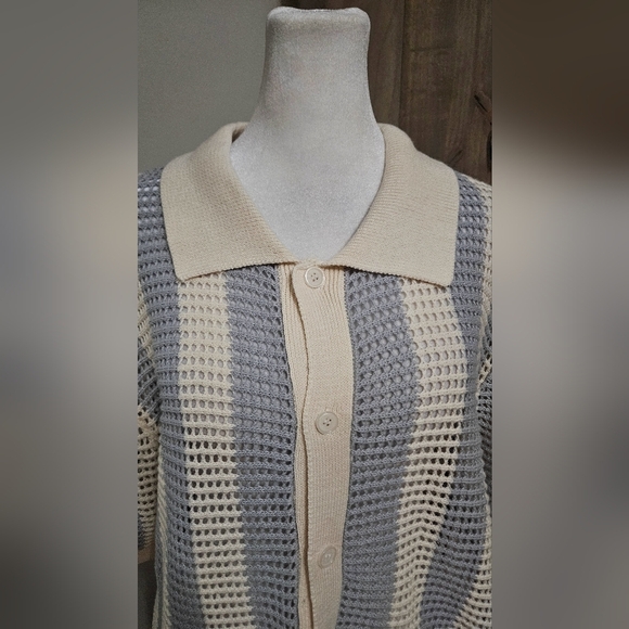MASSIVE LUXURY Crochet OpenKnit ShortSleeve Button Shirt.Blue/cream Stripe L NWT - Picture 6 of 12